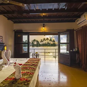 Warmth Haven Resort Alappuzha